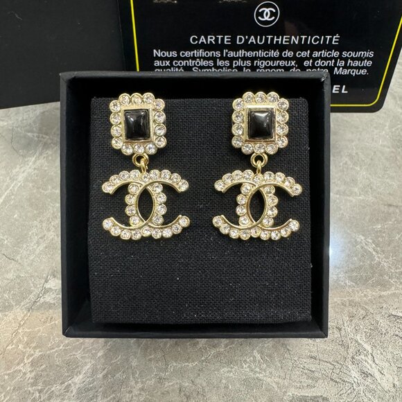 Chanel earrings - Picture 3 of 6